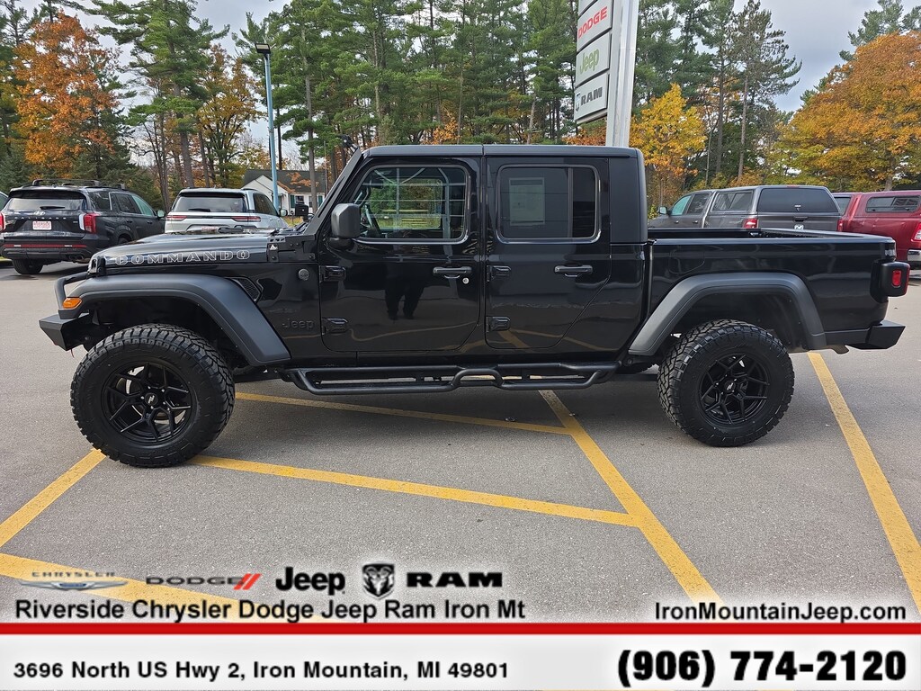 Used 2023 Jeep Gladiator Sport S Sport S 4x4