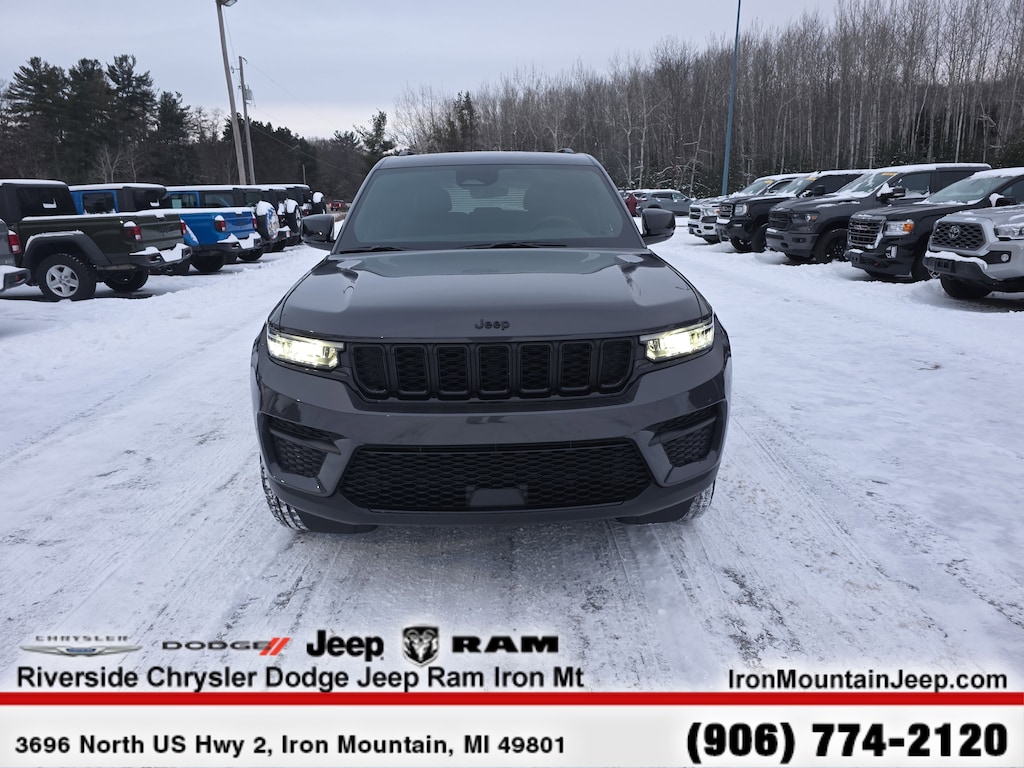 New 2025 Jeep Grand Cherokee Altitude X Sport Utility