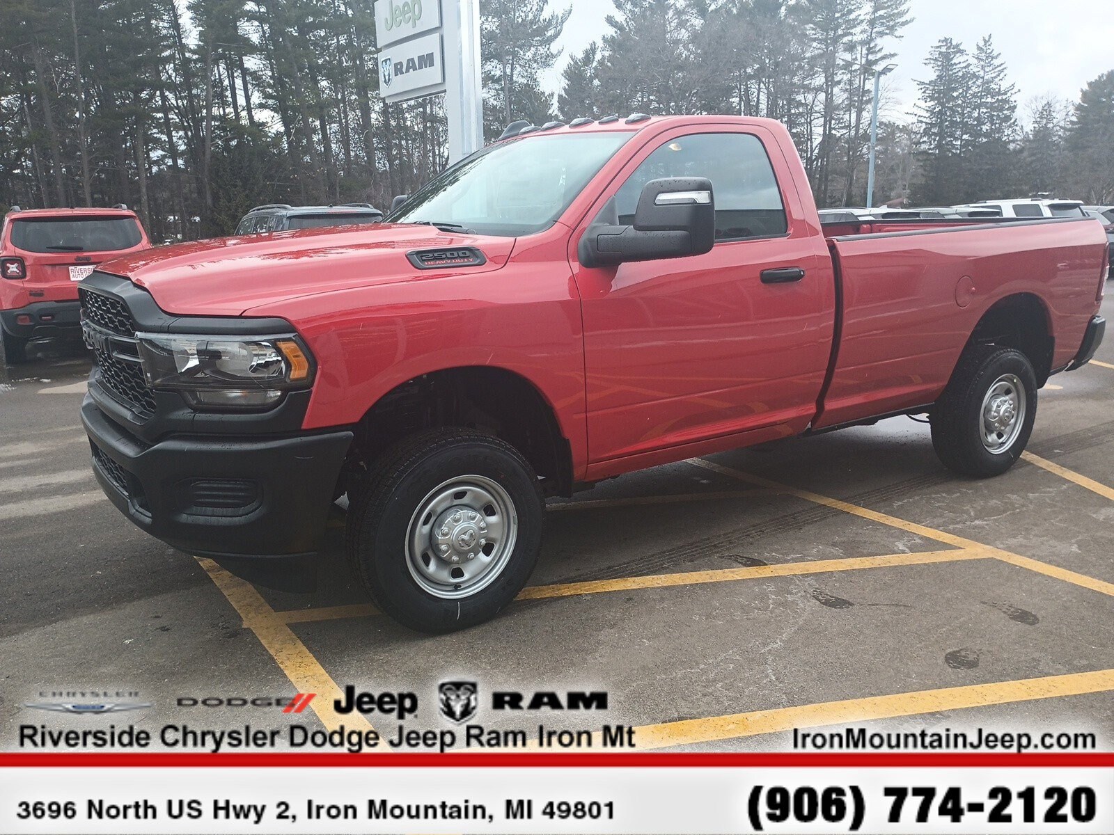 2024 Ram 2500 Tradesman photo 3