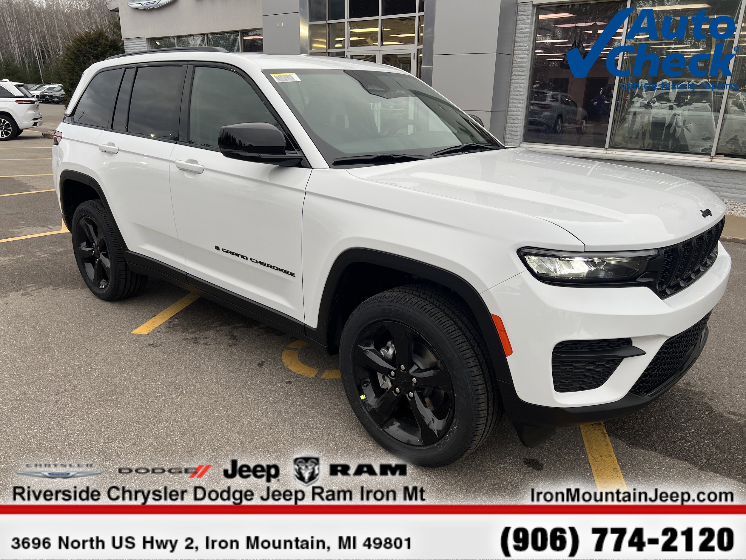 2025 Jeep Grand Cherokee Altitude's photo