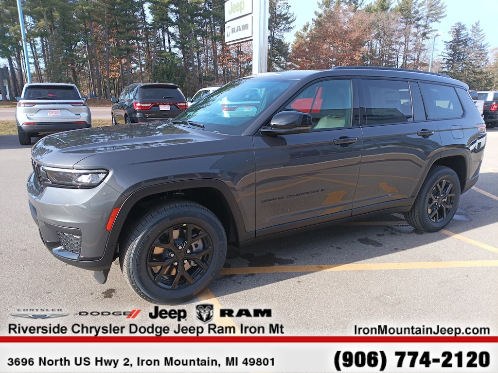 New 2025 Jeep Grand Cherokee L Altitude X Sport Utility