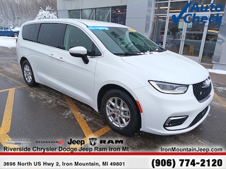 2023 Chrysler Pacifica Touring L Touring L FWD