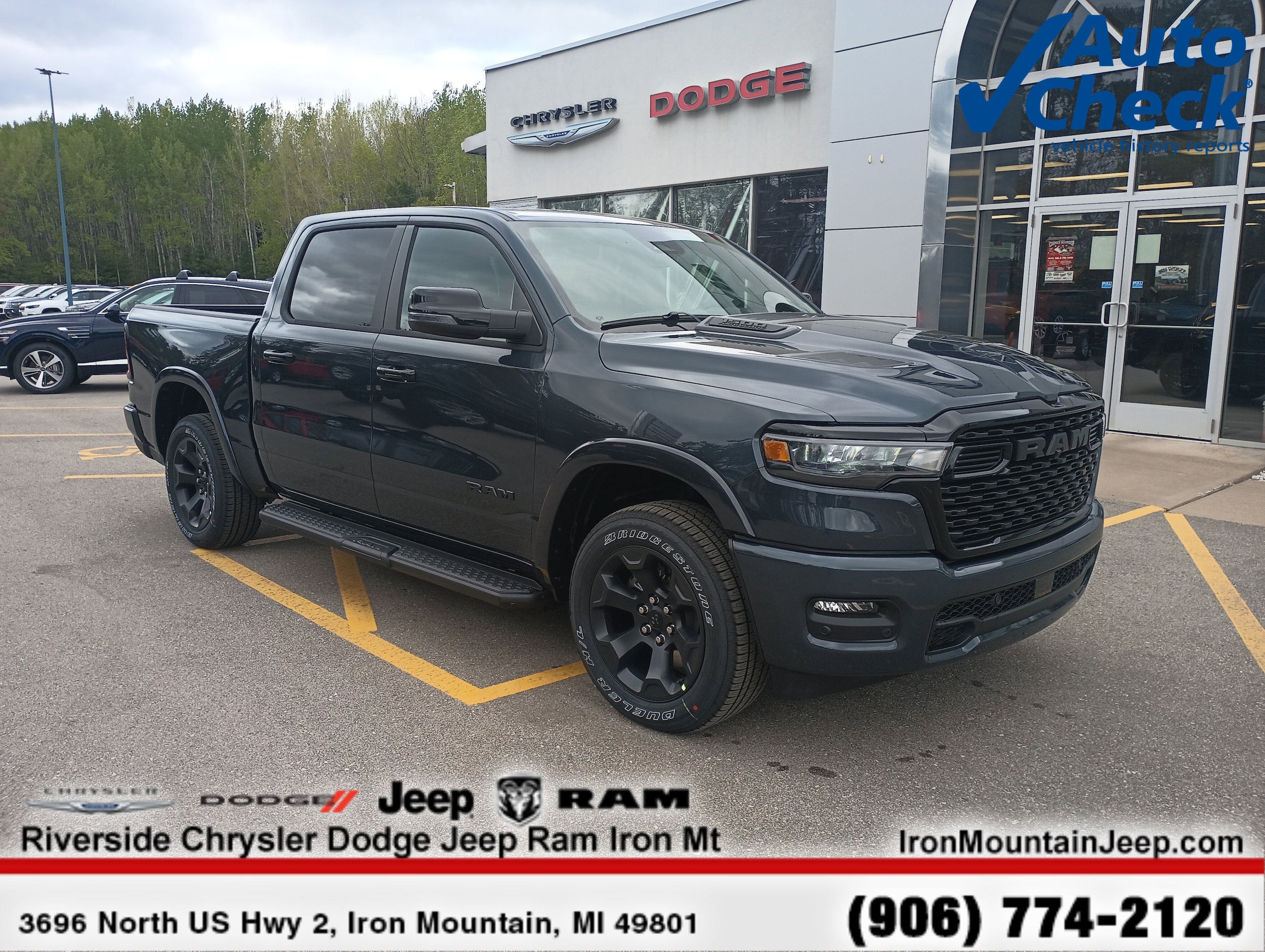 2026 RAM 1500 Big Horn/Lone Star 4x4 Crew Cab 5'7's photo