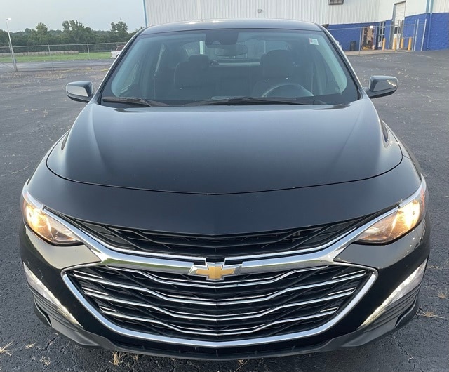 Used 2023 Chevrolet Malibu 1LT with VIN 1G1ZD5ST8PF164645 for sale in Poteau, OK