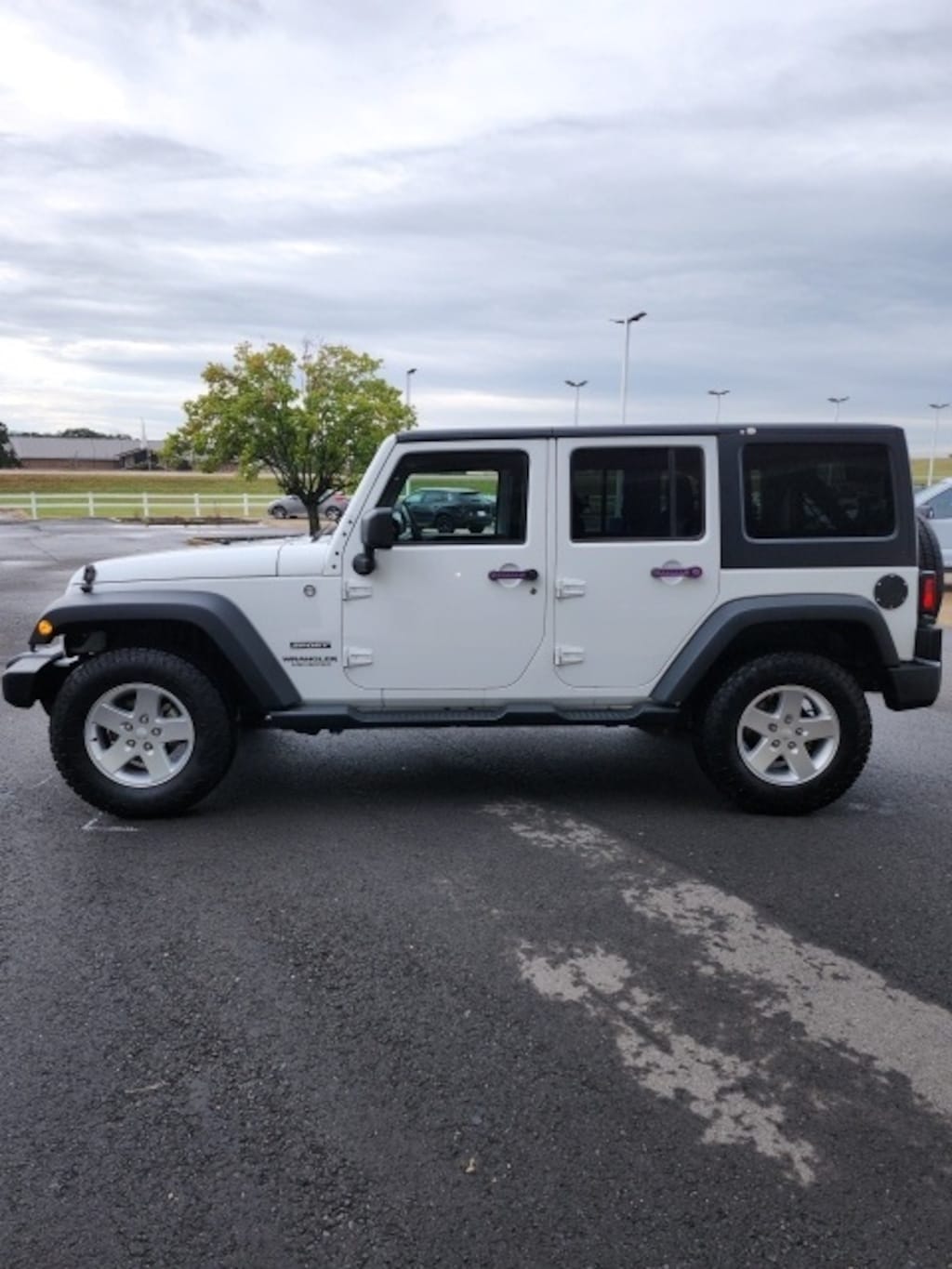 Used 2014 Jeep Wrangler Unlimited Sport SUV
