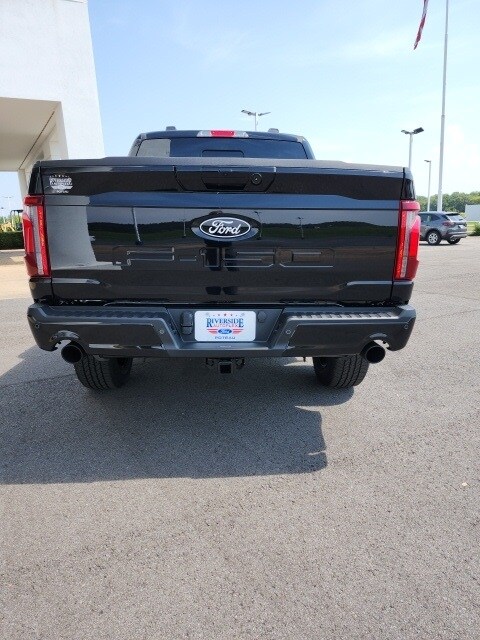 2025 Ford F-150 Lariat photo 4
