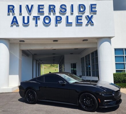 2025 Ford Mustang Ecoboost Fastback CAR