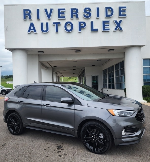 2024 Ford Edge SUV 