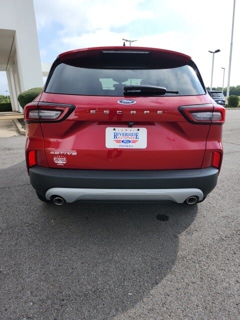 2025 Ford Escape Active photo 2