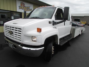2003 Chevrolet C-4500 20' Hodges bed Truck Crew Cab