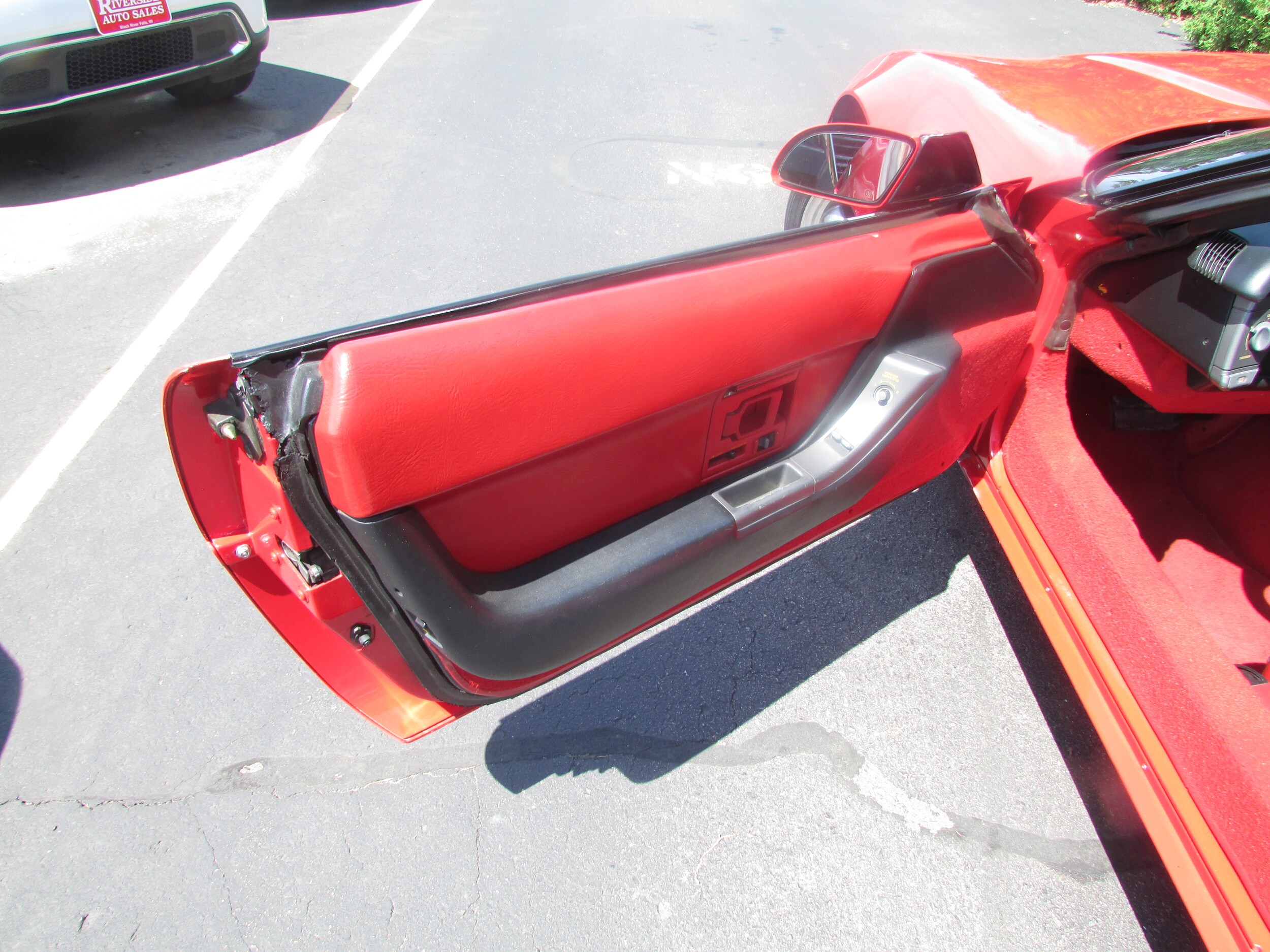 1990 Chevrolet Corvette - Photo 8