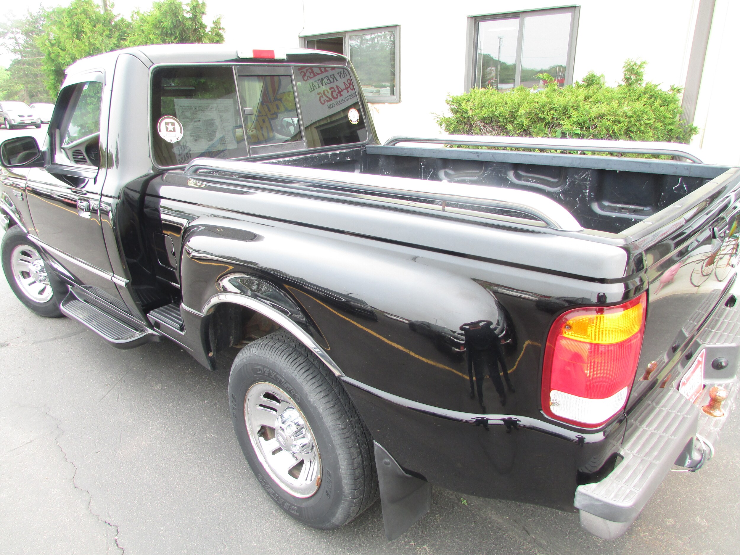 1998 Ford Ranger XL photo 3