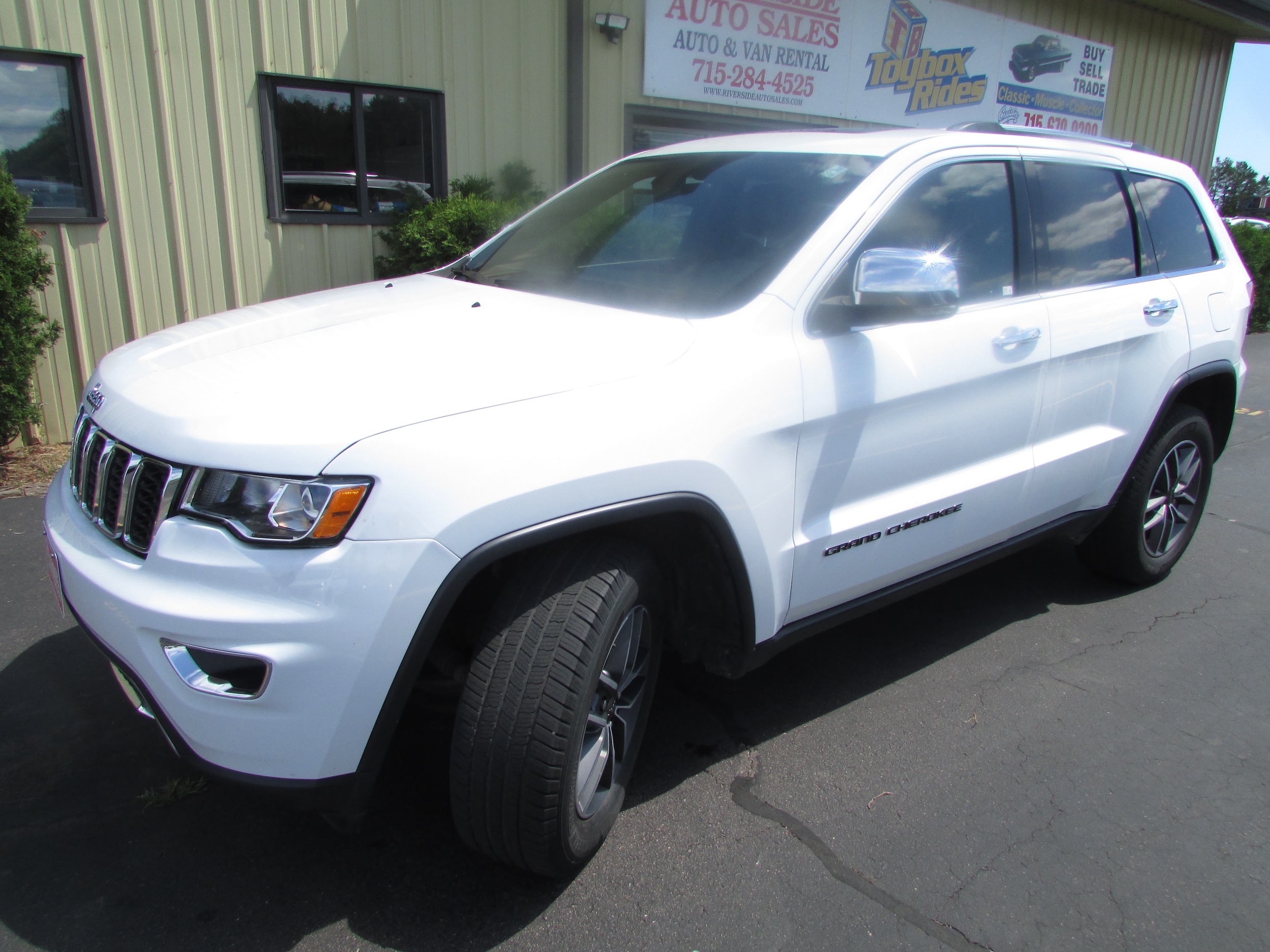 2020 Jeep Grand Cherokee