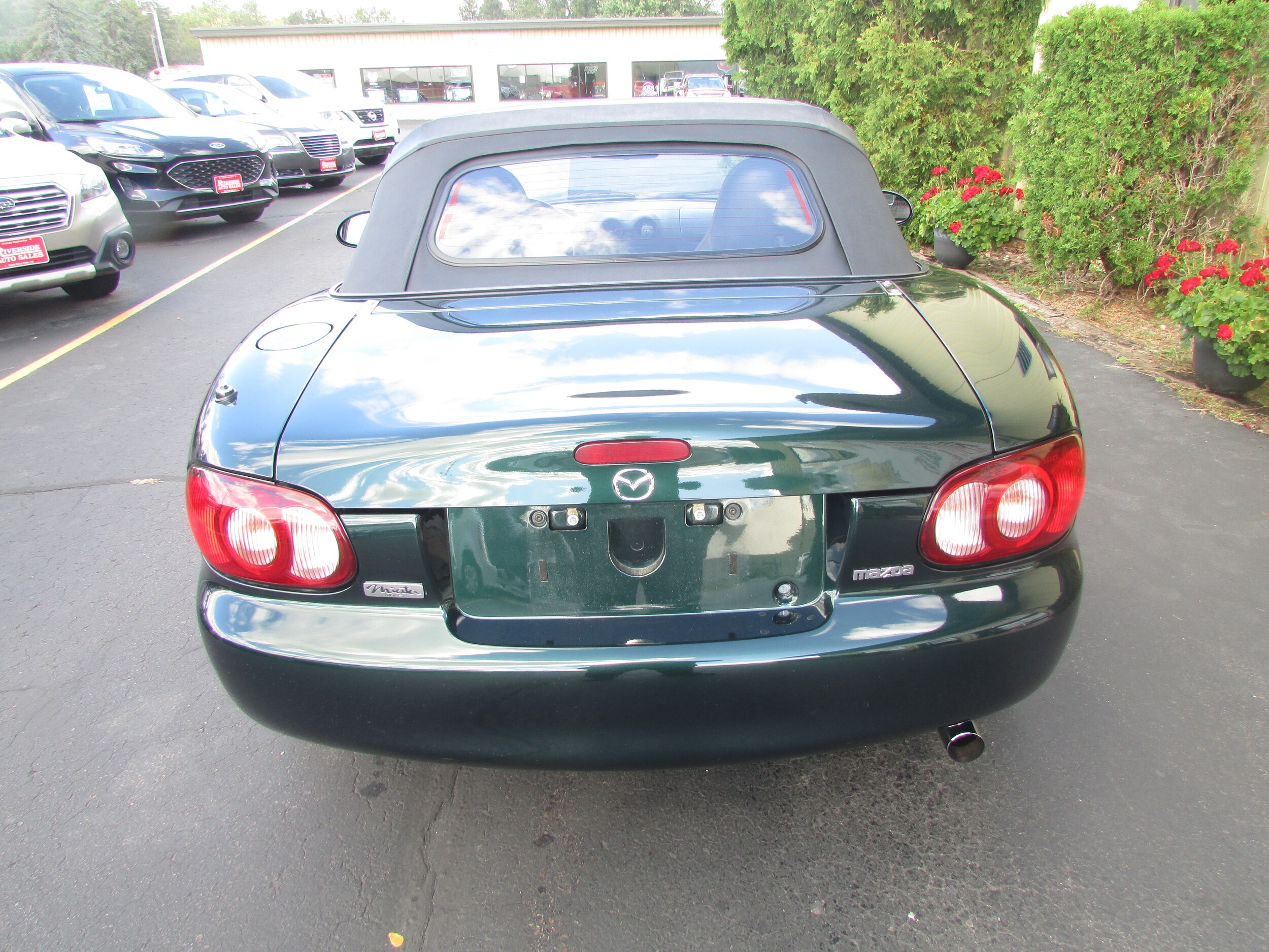 2002 Mazda MX-5 Miata Miata LS photo 4