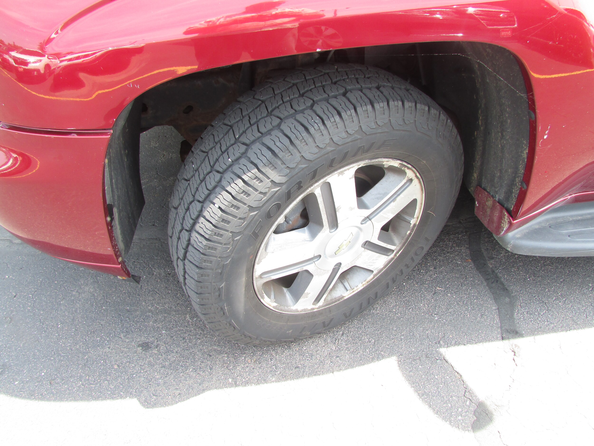 2006 Chevrolet Trailblazer LT photo 2