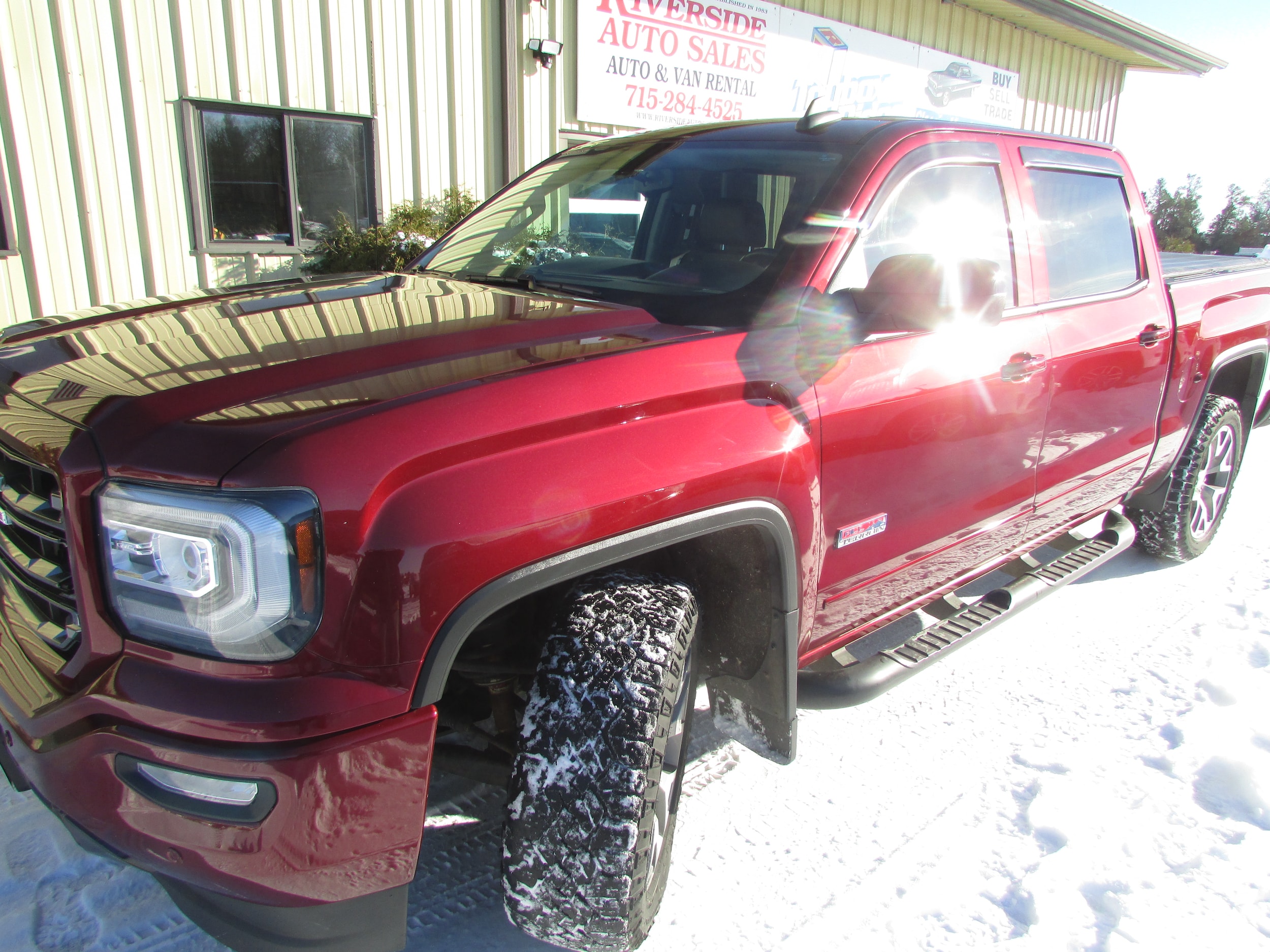 2017 GMC Sierra 1500 SLT's photo