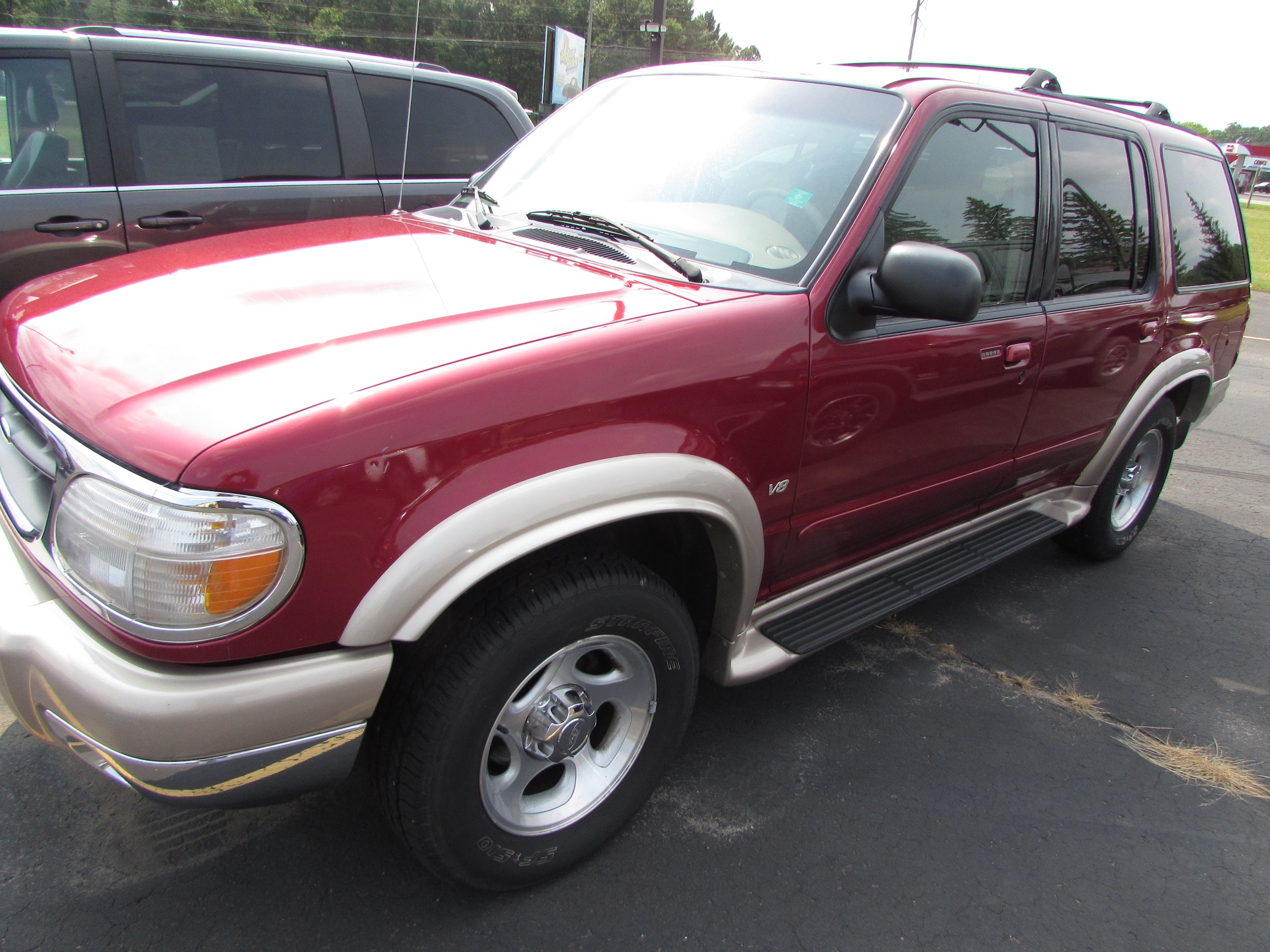 2000 Ford Explorer EDDIE BAUER