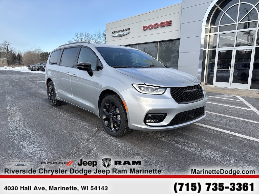 New 2026 Chrysler Pacifica Select Passenger Van