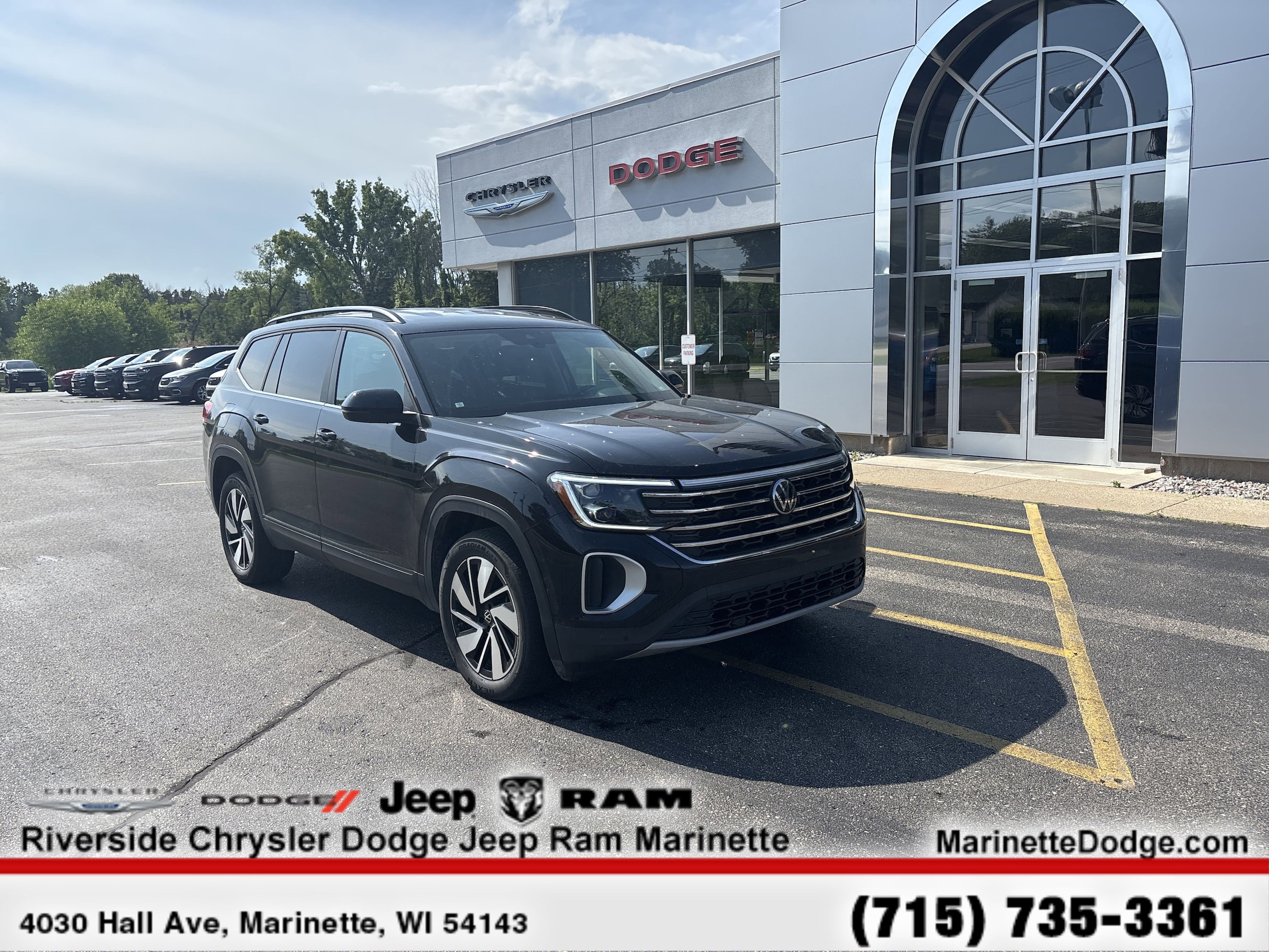 Certified 2024 Volkswagen Atlas SE w/Tech with VIN 1V2HR2CAXRC525179 for sale in Marinette, WI