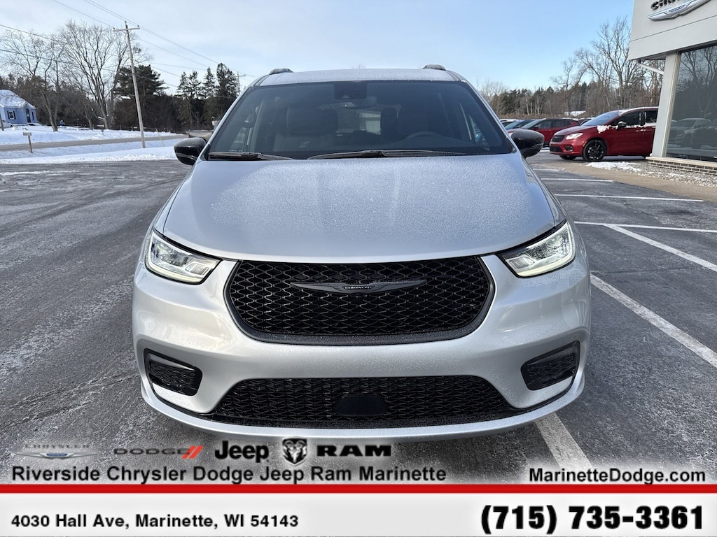 New 2026 Chrysler Pacifica Select Passenger Van