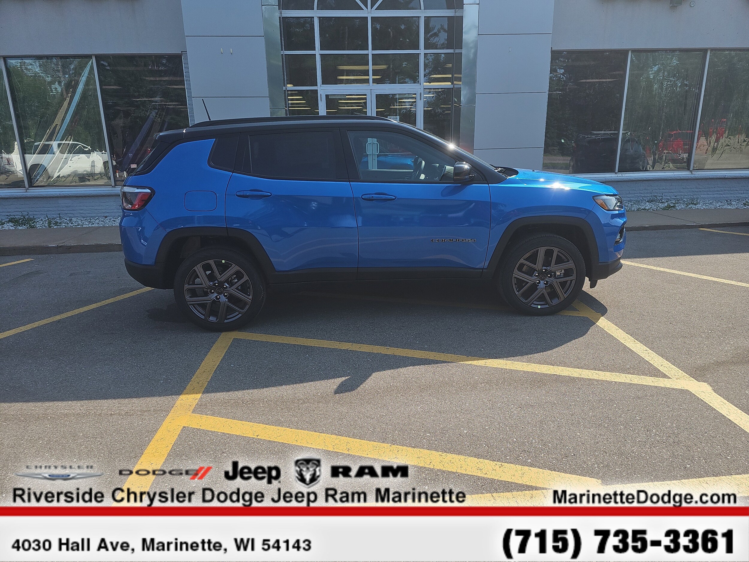 2025 Jeep Compass Sport photo 2