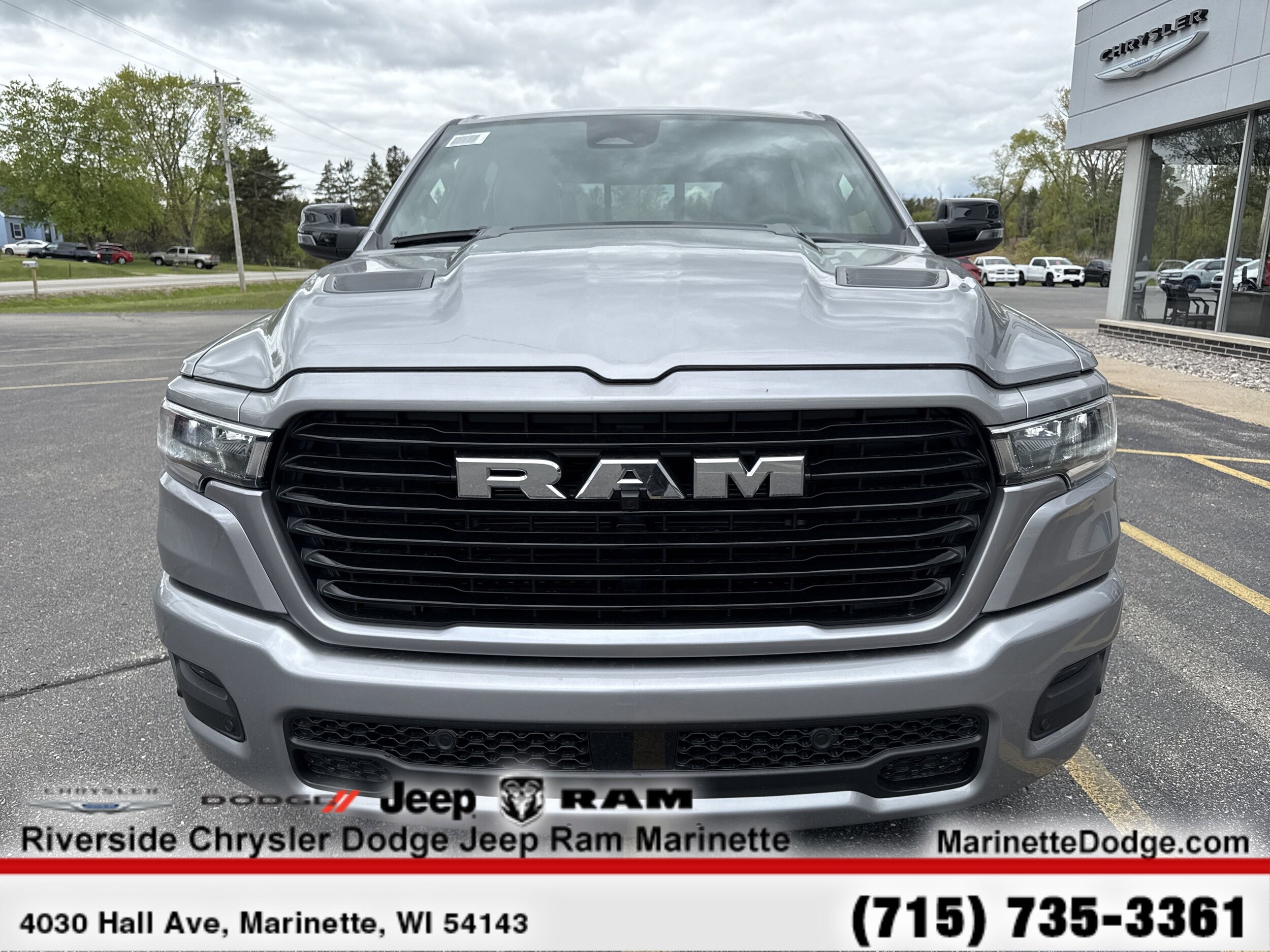 2025 Ram 1500 Laramie photo 2