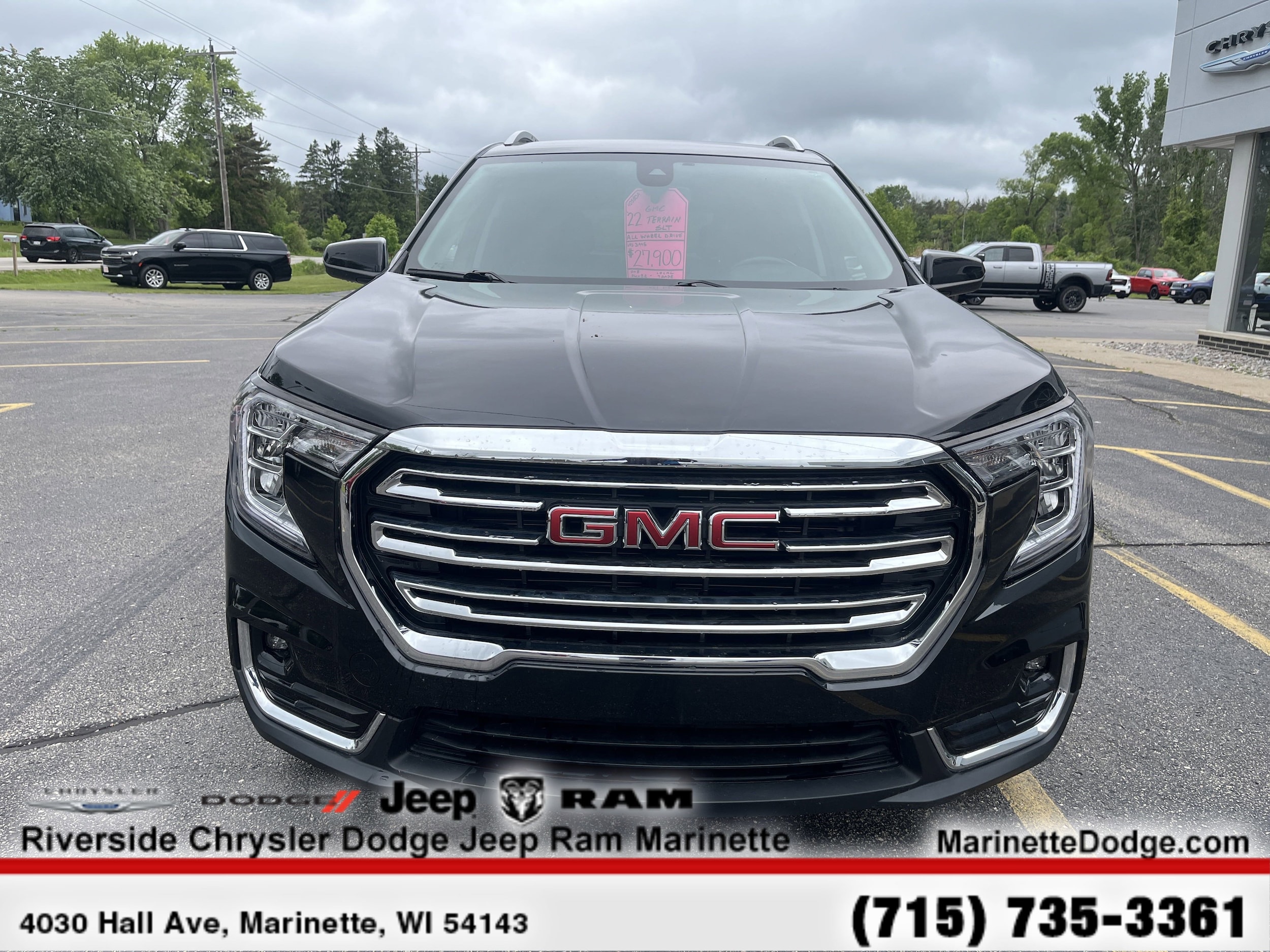 Used 2022 GMC Terrain SLT with VIN 3GKALVEV1NL296559 for sale in Marinette, WI