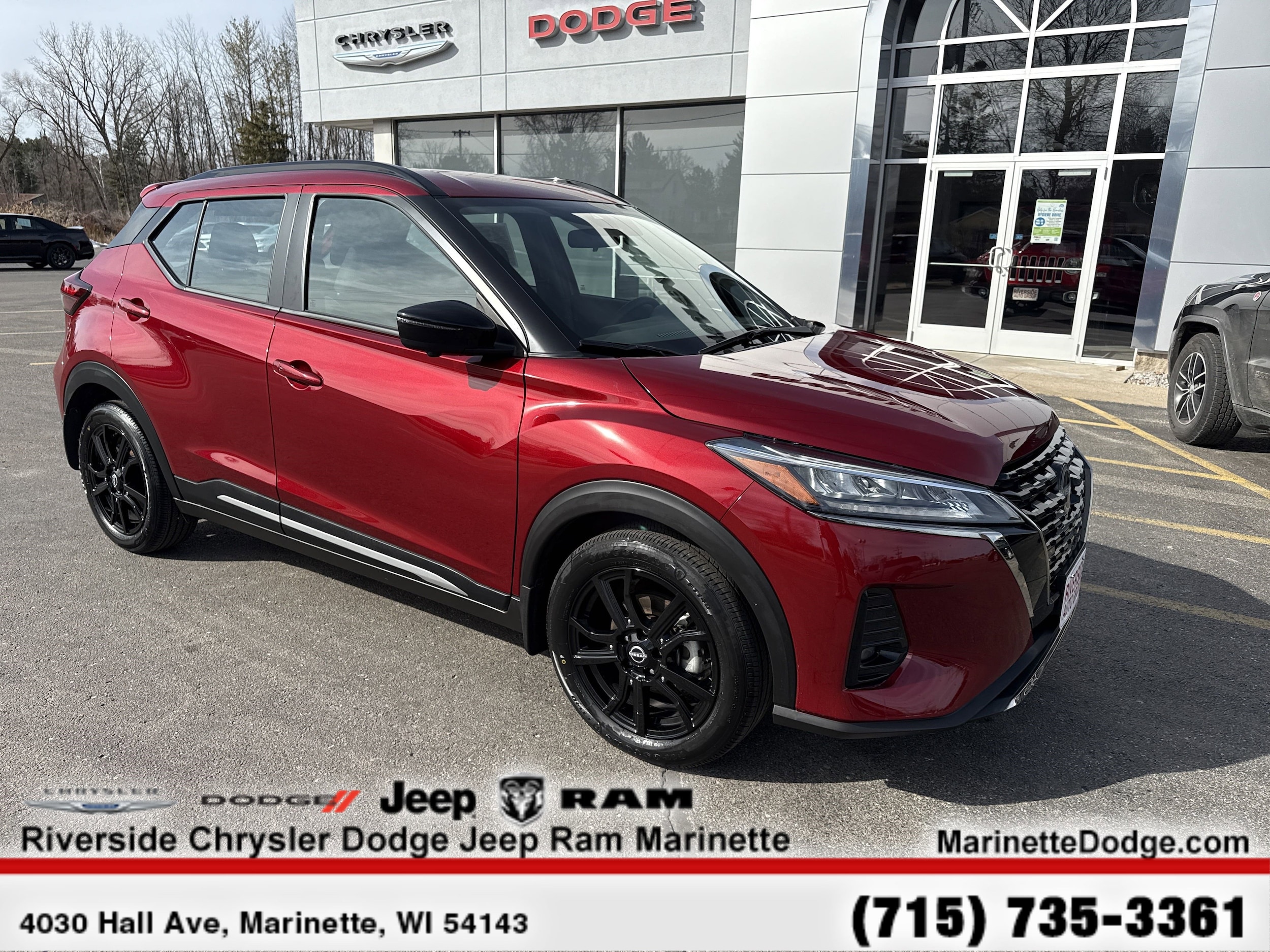 Used 2024 Nissan Kicks SR with VIN 3N1CP5DV4RL510205 for sale in Marinette, WI