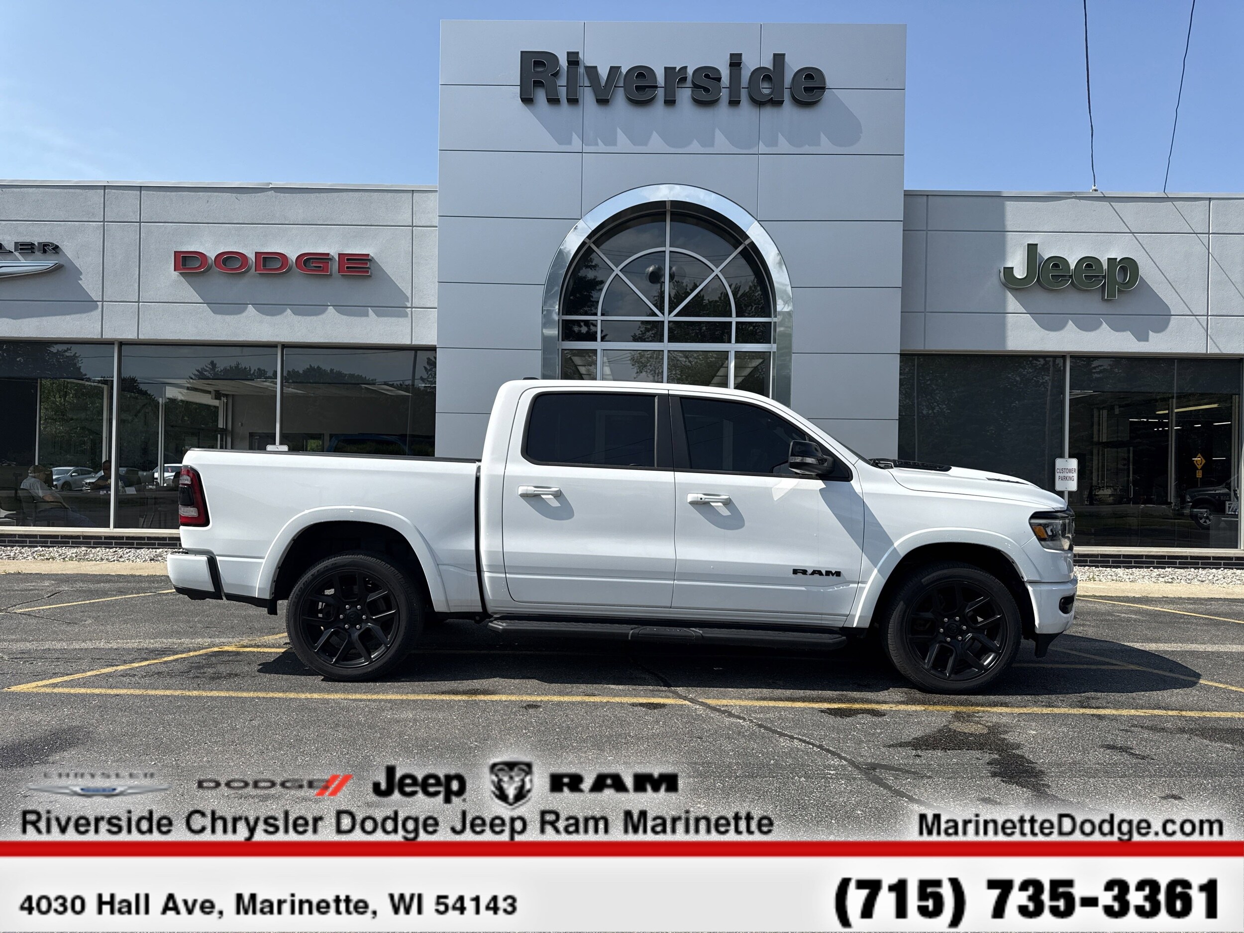 2022 Ram 1500 Laramie photo 2