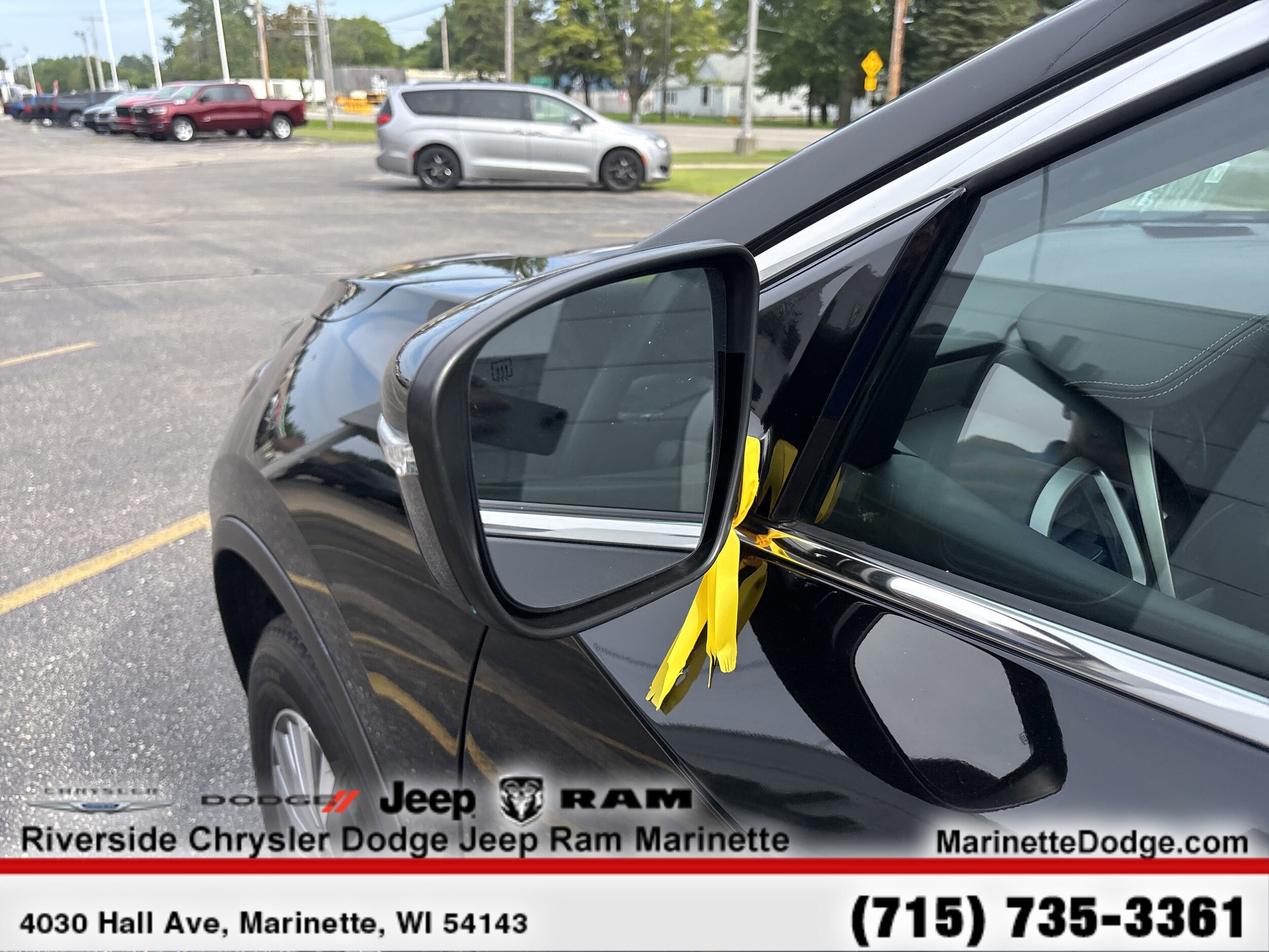 2023 Nissan Murano S photo 3