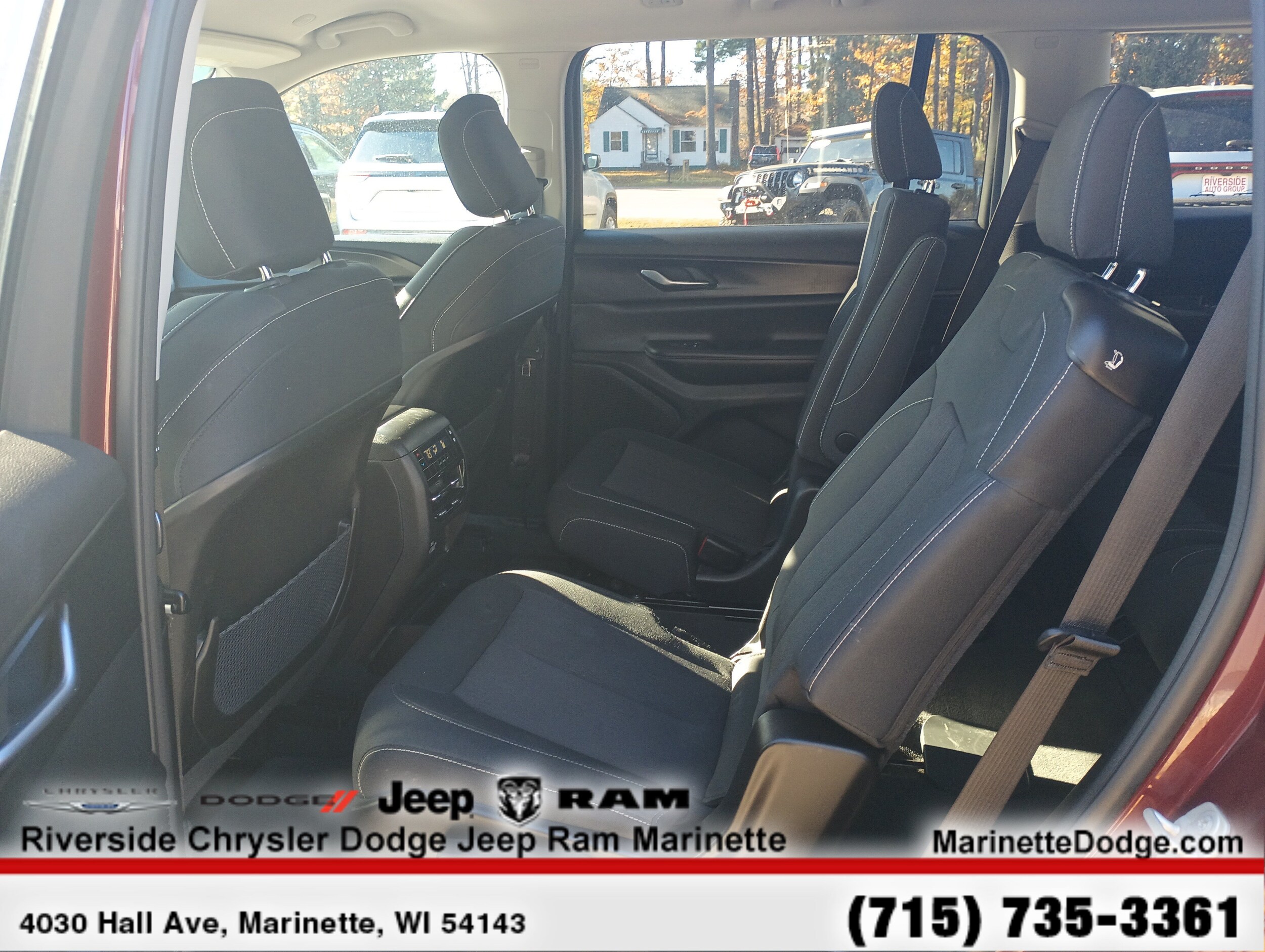 2023 Jeep Grand Cherokee L Laredo - Photo 23