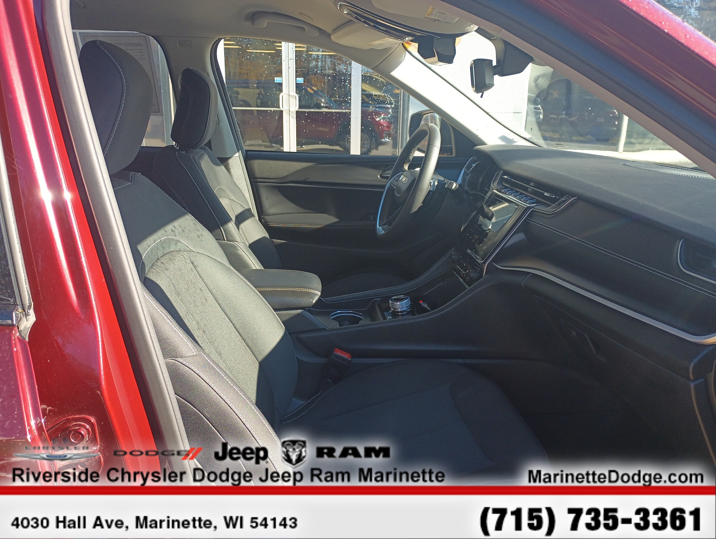 2023 Jeep Grand Cherokee L Laredo - Photo 24