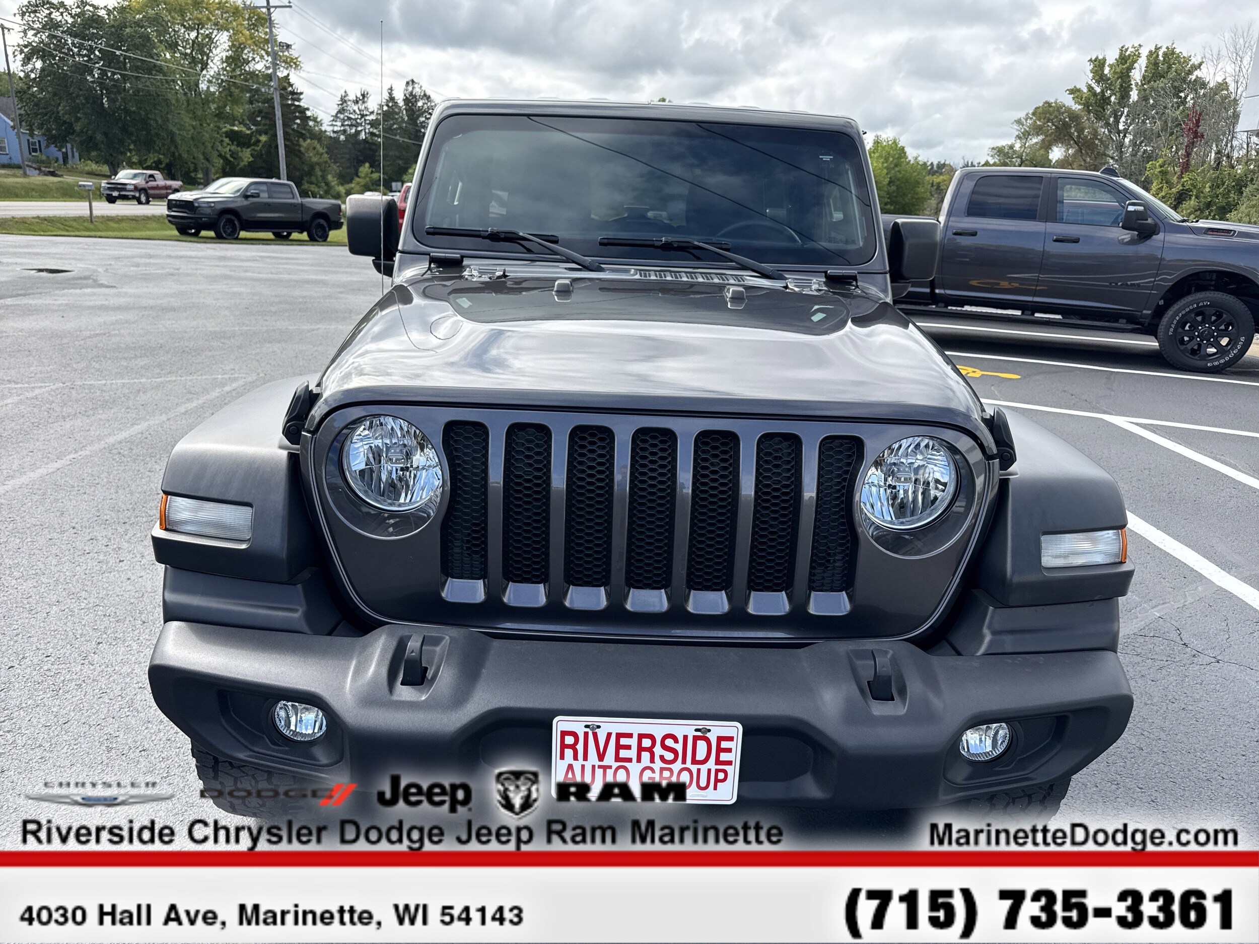 2018 Jeep Wrangler Unlimited Sport S photo 2