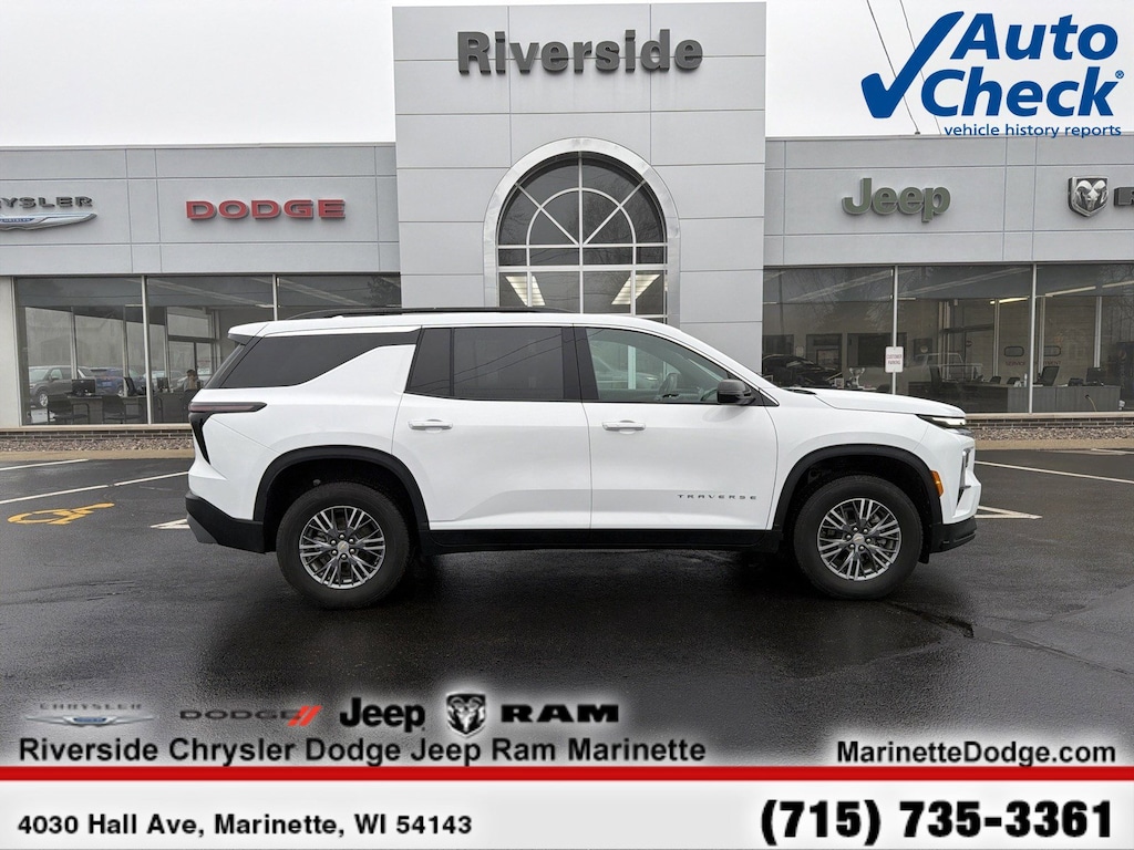 Used 2025 Chevrolet Traverse LT SUV