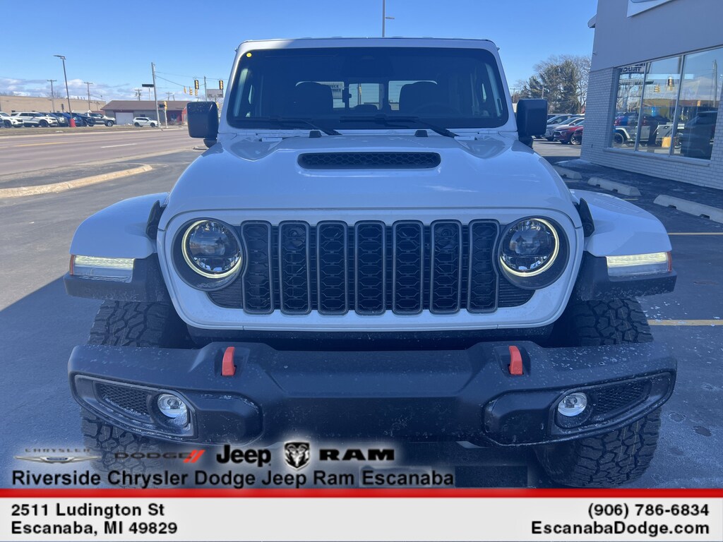 New 2026 Jeep Gladiator Mojave Pickup