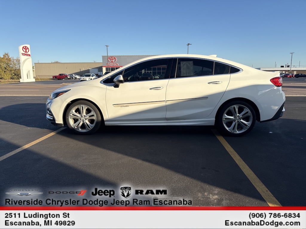 Certified 2018 Chevrolet Cruze Premier Sedan