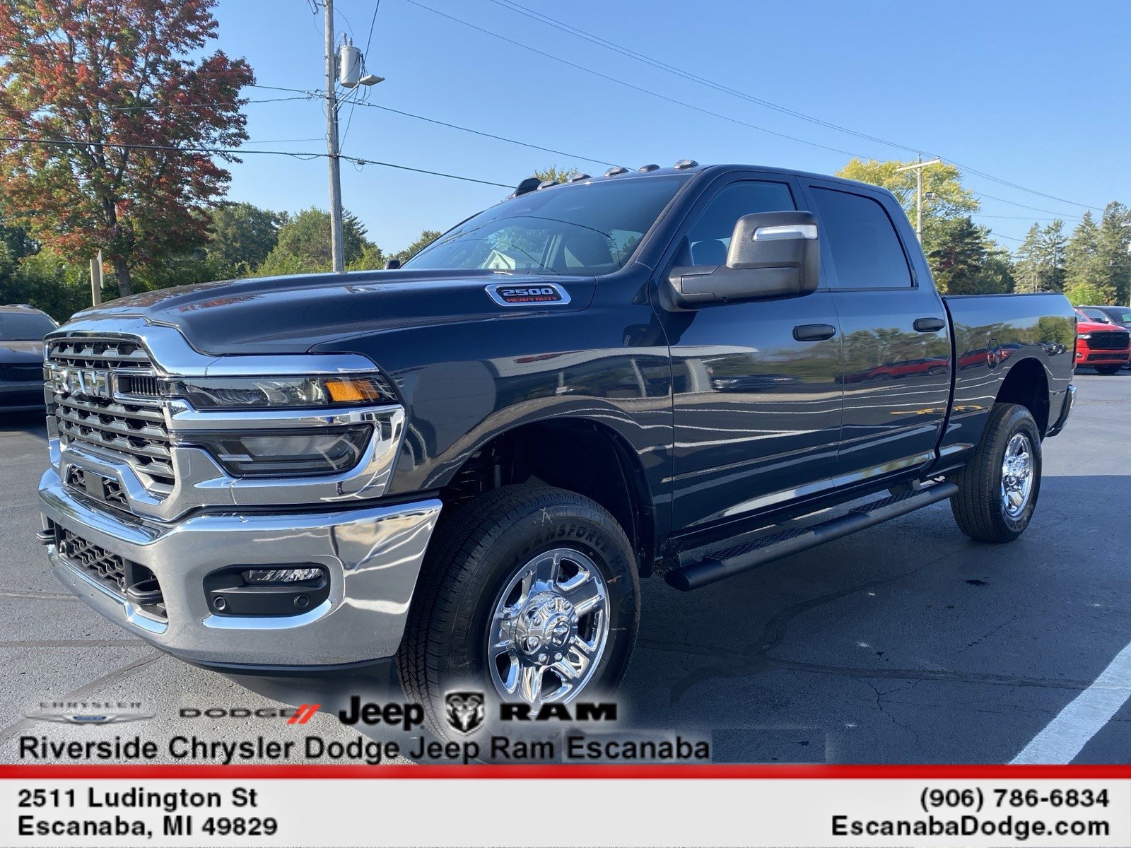 2026 Ram 2500 Tradesman photo 4