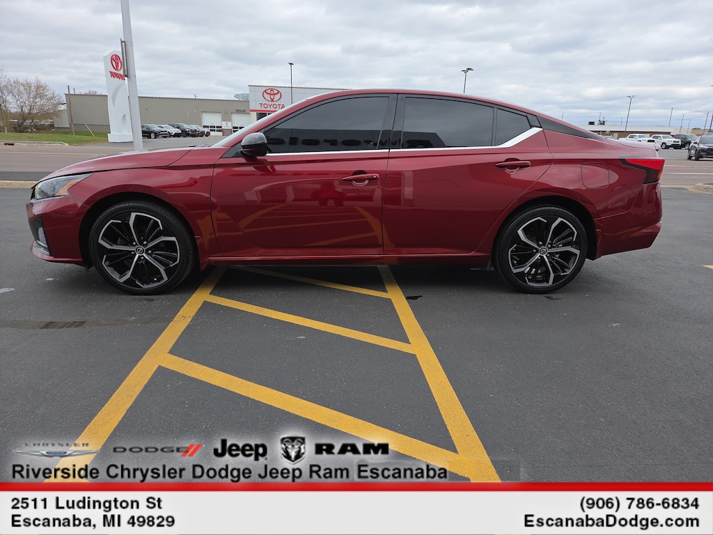 Certified 2023 Nissan Altima 2.5 SR Sedan