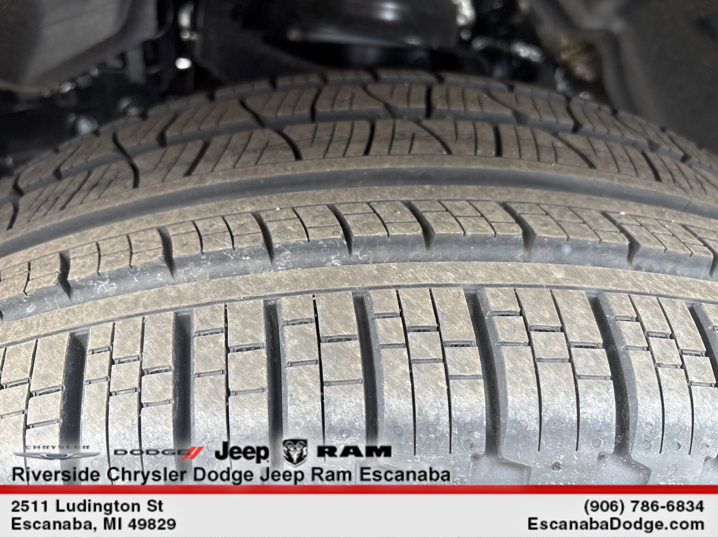 2026 RAM 1500 Laramie - Photo 12