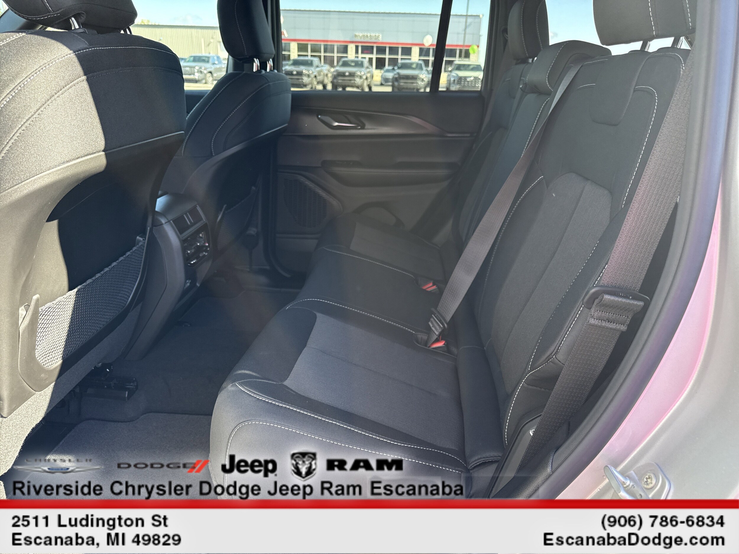 2026 Jeep Grand Cherokee Laredo - Photo 24