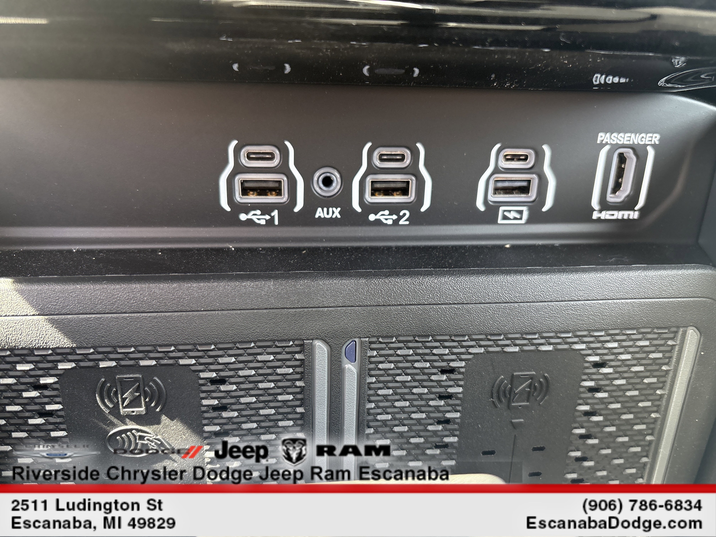 2026 RAM 1500 Laramie - Photo 18