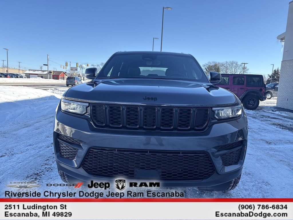 New 2025 Jeep Grand Cherokee Altitude X Sport Utility