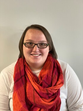 Staff member Jennifer Porras from ID_e1f78e