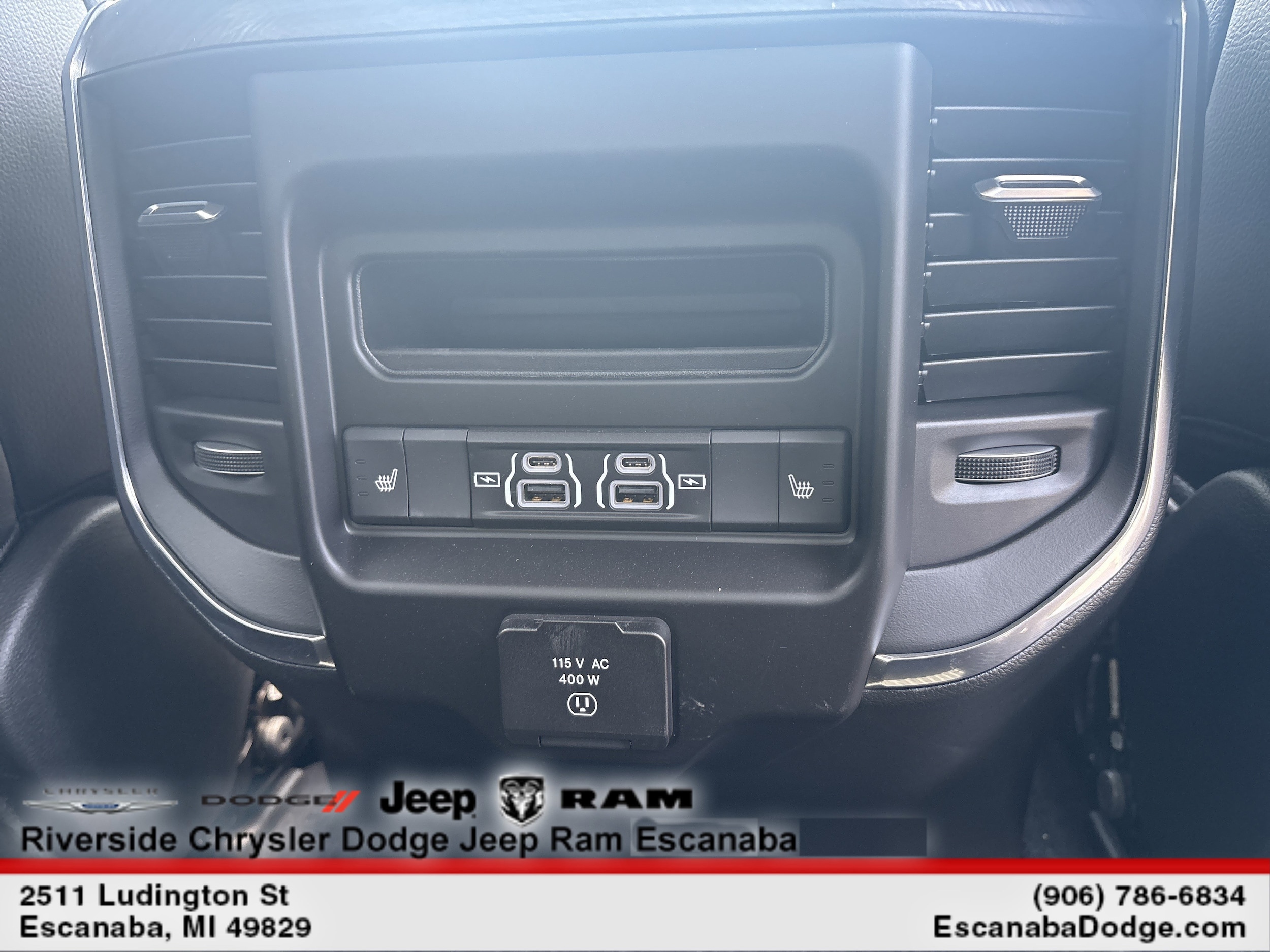 2026 RAM 1500 Laramie - Photo 30