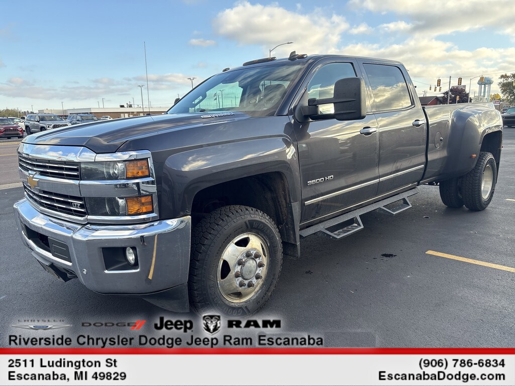 Used 2015 Chevrolet Silverado 3500HD LTZ 4WD Crew Cab 167.7 LTZ