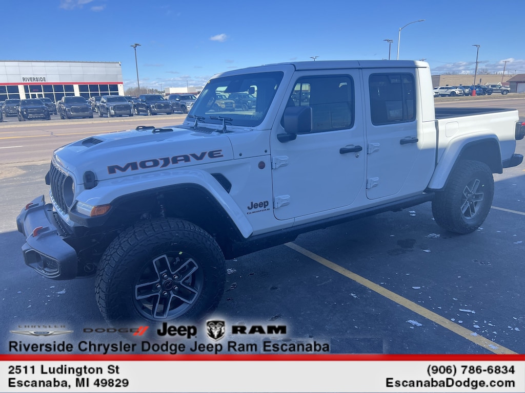 New 2026 Jeep Gladiator Mojave Pickup