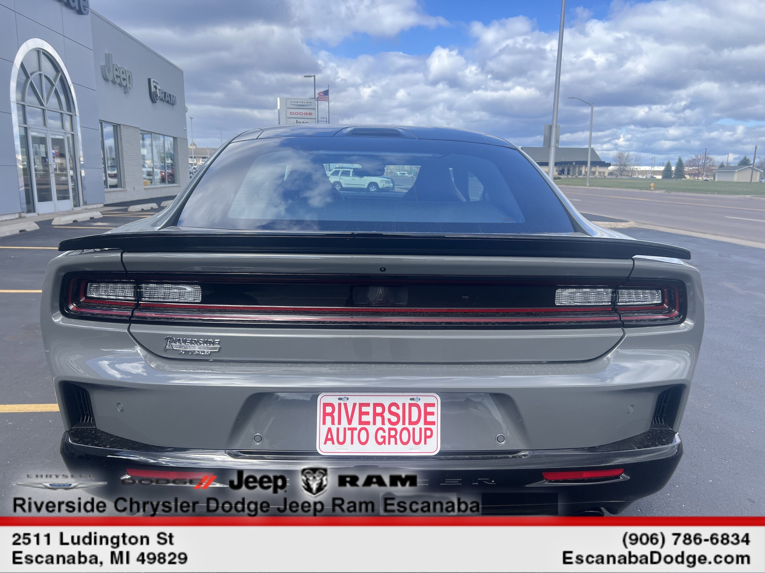 2026 Dodge Charger Scat Pack - Photo 7