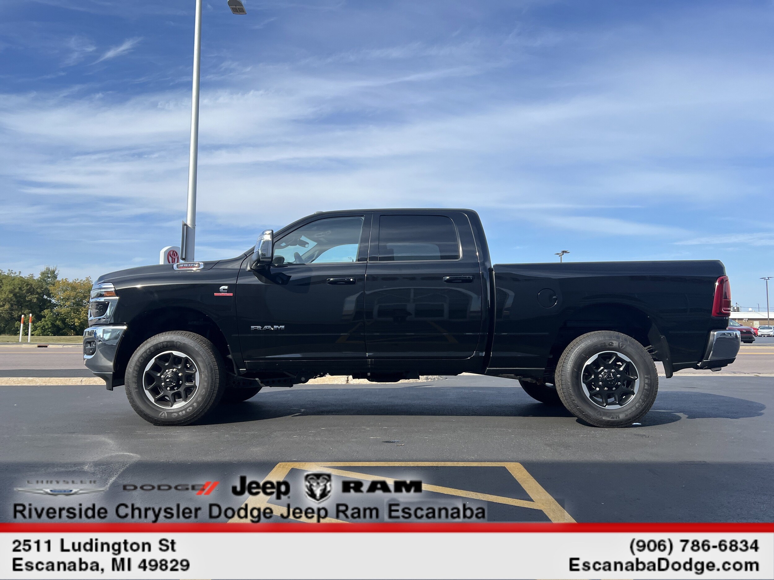 2026 Ram 3500 Laramie photo 4