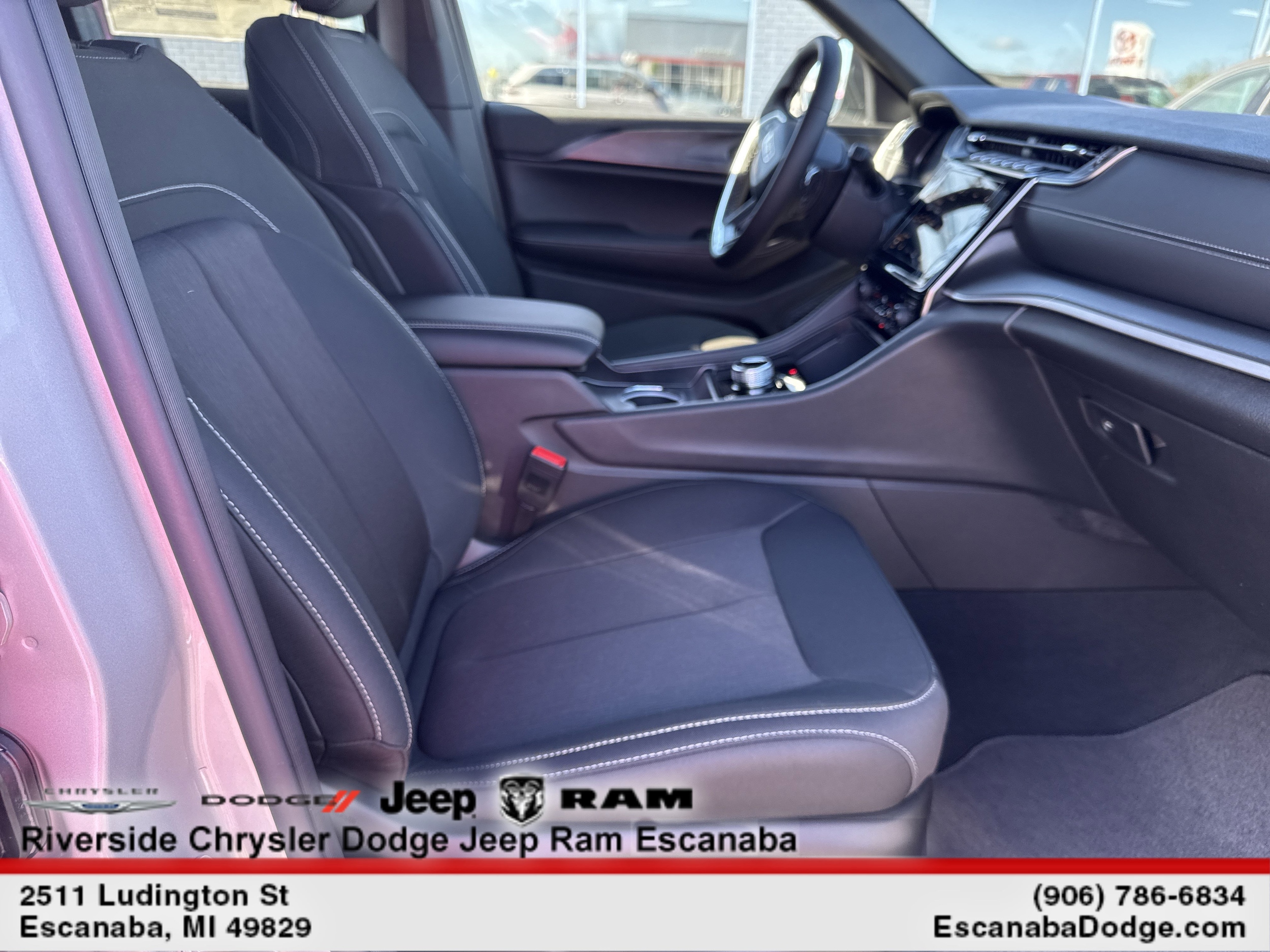 2026 Jeep Grand Cherokee Laredo - Photo 25