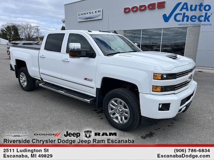 2017 Chevrolet Silverado 3500HD LTZ 4WD Crew Cab 153.7 LTZ